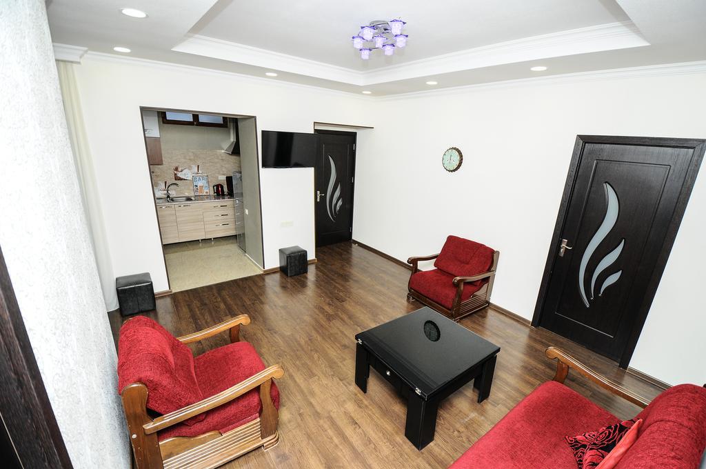 Elegant Modern Apartment Tbilisi Exterior photo